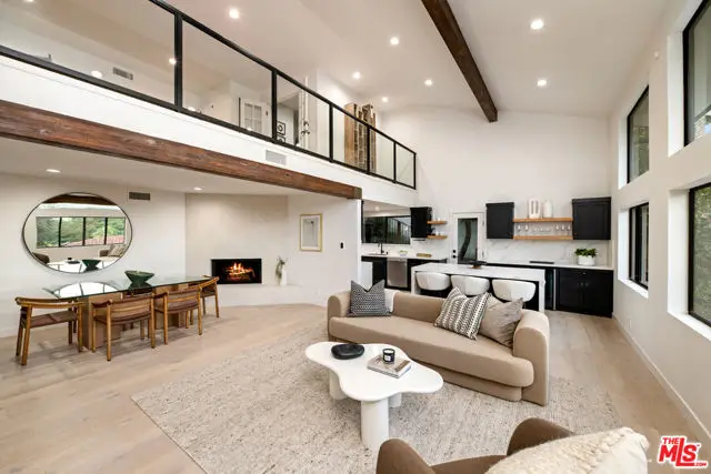 2965 Passmore Drive, Los Angeles, CA 90068 - Image #3