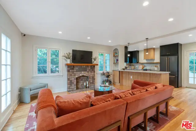 5944 Manola Way, Los Angeles, CA 90068 - Image #3