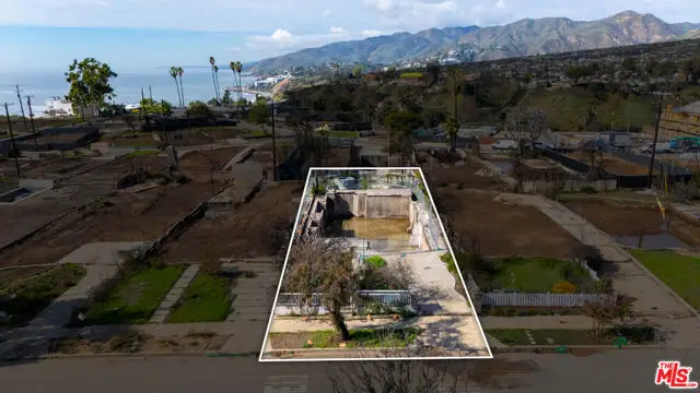 533 Via De La Paz, Pacific Palisades, CA 90272 - Image #3