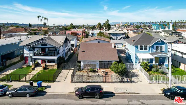 2011 6th Avenue, Los Angeles, CA 90018 - #2