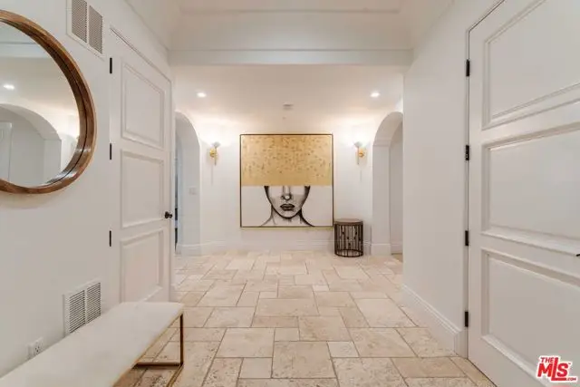 1835 Pandora Avenue #402, Los Angeles, CA 90025 - Image #3