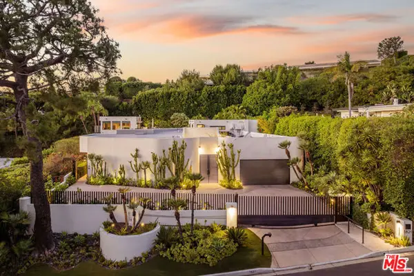 1821 Loma Vista Drive, Beverly Hills, CA 90210