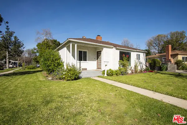 15525 Sylvan Street, Van Nuys (los Angeles), CA 91411
