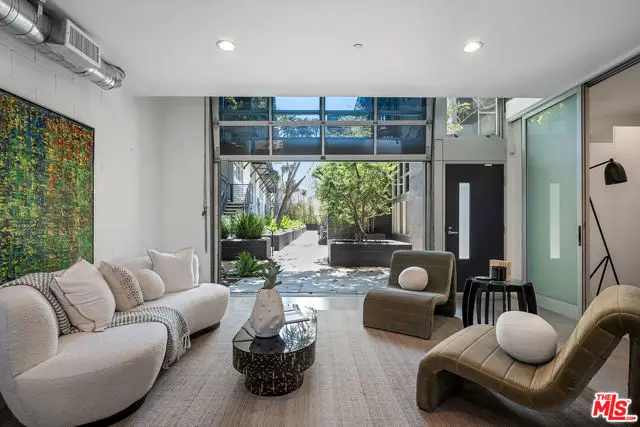 1037 N Laurel Avenue #19, West Hollywood, CA 90046 - #1