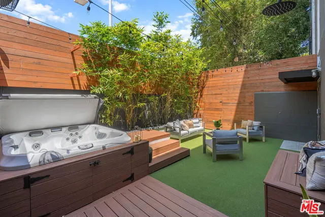 1037 N Laurel Avenue #19, West Hollywood, CA 90046 - #2