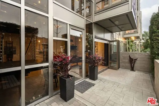 3240 Casitas Avenue, Los Angeles, CA 90039 - Image #3