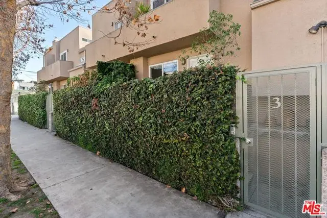 1154 N Sycamore Avenue #3, Los Angeles, CA 90038 - Image #1