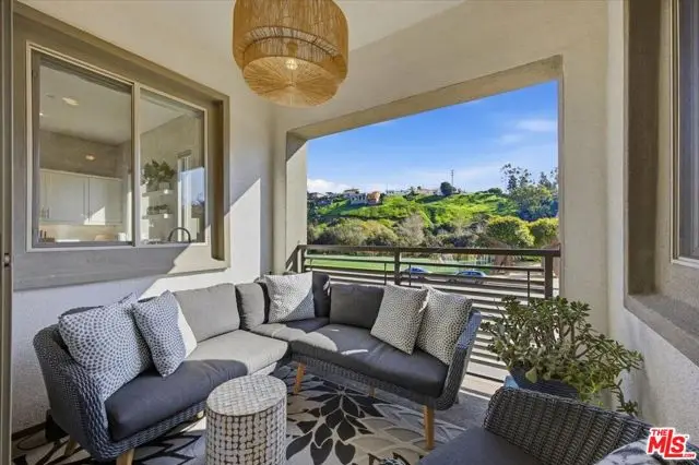 12705 Bluff Creek Drive #1, Los Angeles, CA 90094 - Image #3