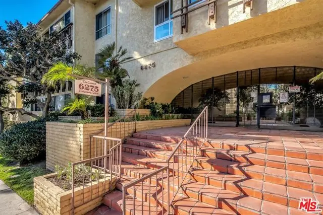 6275 Canterbury Drive #302, Culver City, CA 90230 - Image #2