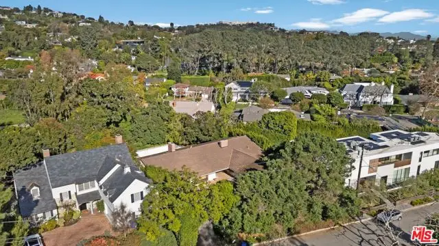 12637 Homewood Way, Los Angeles, CA 90049 - #1
