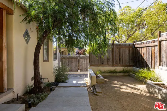 4022 Prospect Avenue, Los Angeles, CA 90027 - Image #2