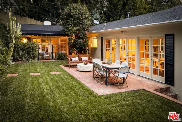 2533 Benedict Canyon Drive, Beverly Hills, CA 90210 - Image #3