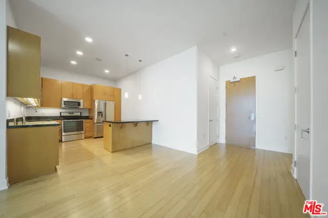 3223 W 6th Street #605, Los Angeles, CA 90020 - Image #3