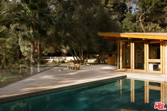 7302 Mulholland Drive, Los Angeles, CA 90046 - Image #3