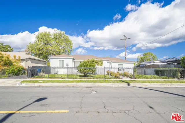 14177 Osborne Street, Panorama City, CA 91402 - #2