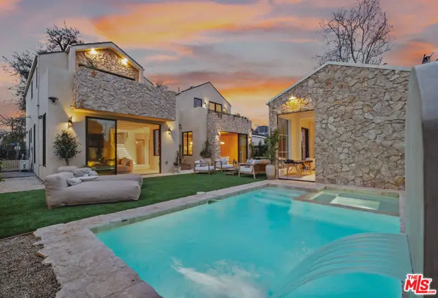 14000 Otsego Street, Sherman Oaks, CA 91423 - Image #2