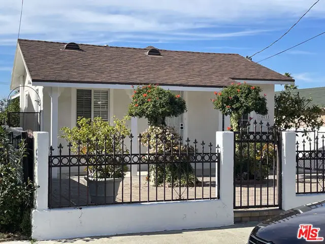 10631 Tinker Avenue, Tujunga, CA 91042 - #1