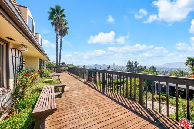 441 Audraine Drive, Glendale, CA 91202 - Image #1