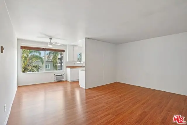 968 Larrabee Street #212, West Hollywood, CA 90069 - Image #3