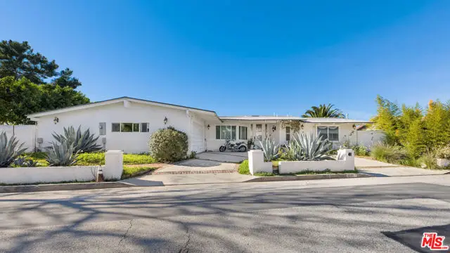 2073 Stradella Road, Los Angeles, CA 90077 - Image #2