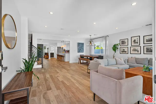 3867 Lyceum Avenue, Los Angeles, CA 90066 - Image #3