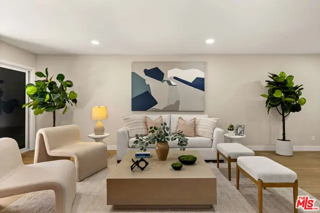 4542 Willis Avenue #206, Sherman Oaks, CA 91403 - Image #2