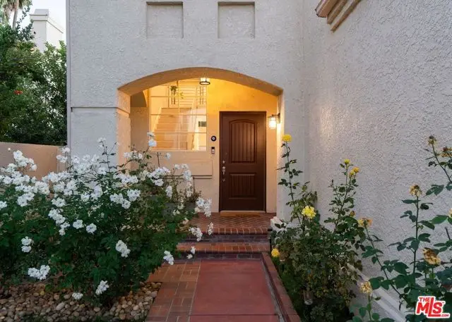 23218 Runnymede Street, West Hills, CA 91307 - Image #2