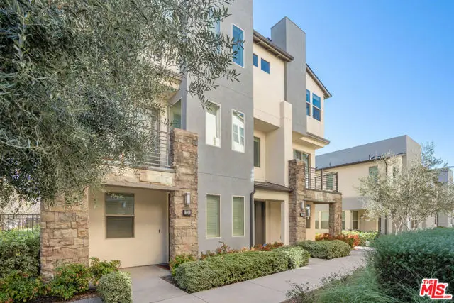 19505 Herringbone Drive, Northridge, CA 91324 - #1