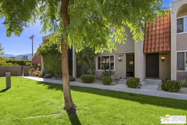 250 E Via Escuela #C, Palm Springs, CA 92262 - Image #2