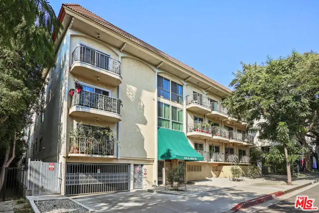 1045 N Kings Road #108, West Hollywood, CA 90069 - #1