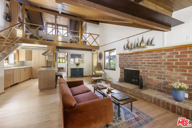 8944 Wonderland Avenue, Los Angeles, CA 90046 - Image #3