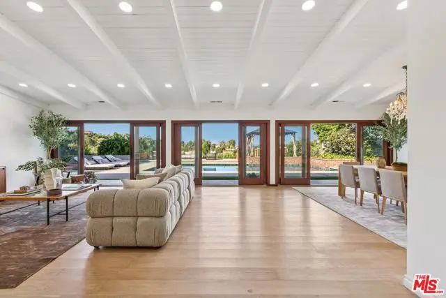 3328 Red Rose Drive, Encino, CA 91436 - #2