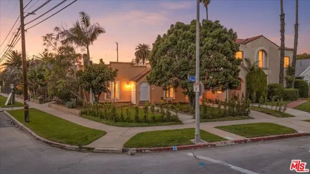 1185 S Tremaine Avenue, Los Angeles, CA 90019 - #1