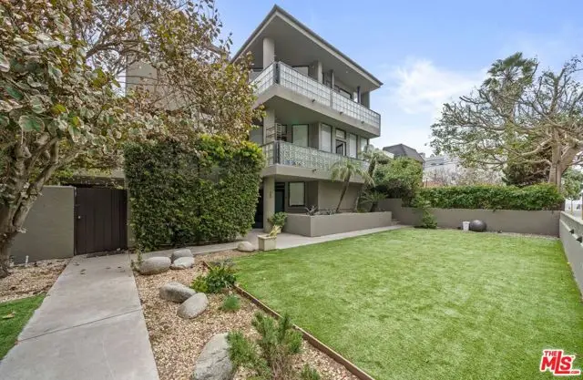 22 28th Avenue, Venice, CA 90291 - #1