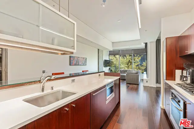 1155 S Grand Avenue #505, Los Angeles, CA 90015 - #3