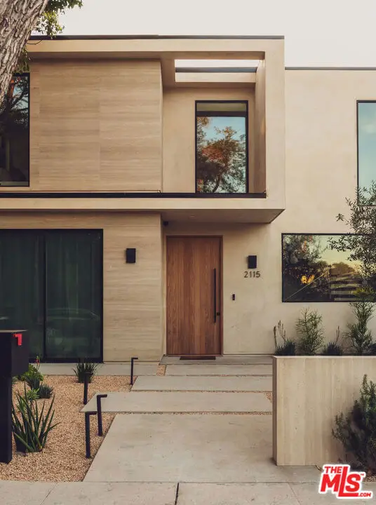 2115 Walnut Avenue, Venice, CA 90291 - #3