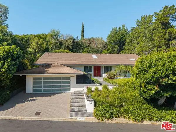 10853 Via Verona Street, Los Angeles, CA 90077