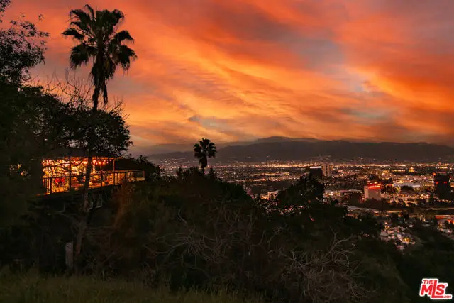 3200 Wrightwood Drive, Studio City, CA 91604 - #2