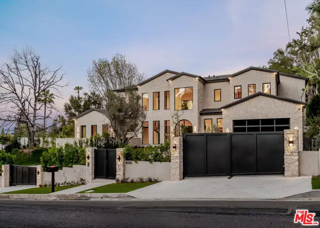 4000 Ballina Drive, Encino, CA 91436 - #2