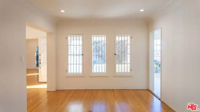 205 S Reeves Drive, Beverly Hills, CA 90212 - Image #3