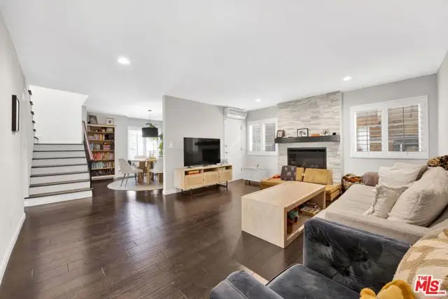 5020 Tilden Avenue #A, Sherman Oaks, CA 91423 - #2