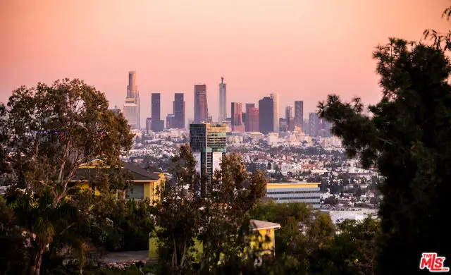 7050 La Presa Drive, Los Angeles, CA 90068 - #1