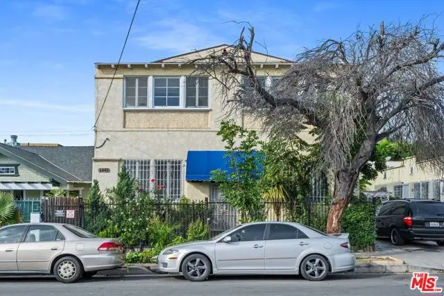 1347 N Mansfield Avenue, Los Angeles, CA 90028 - #2