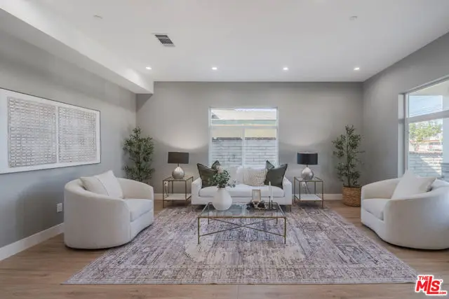 2130 W 238th Street, Torrance, CA 90501 - Image #3