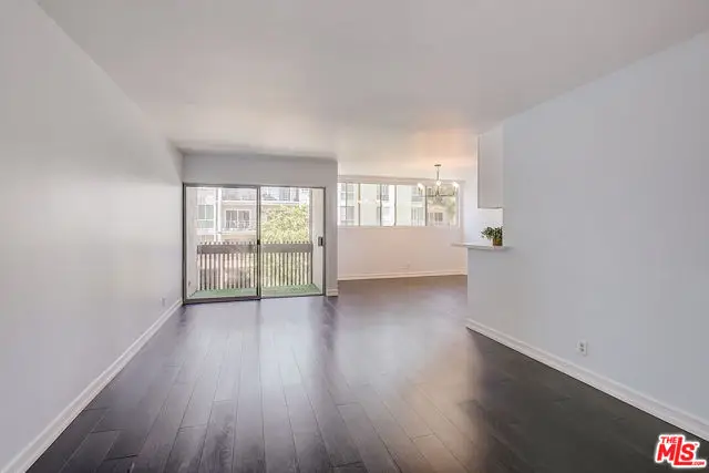 5950 Canterbury Drive #C210, Culver City, CA 90230 - Image #3