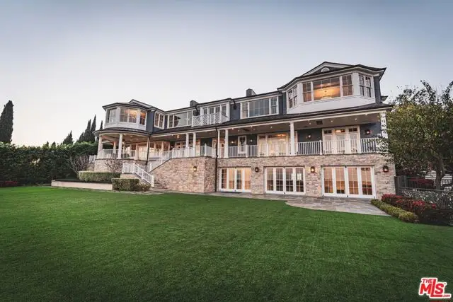 1676 Alta Mura Road, Pacific Palisades, CA 90272 - Image #1