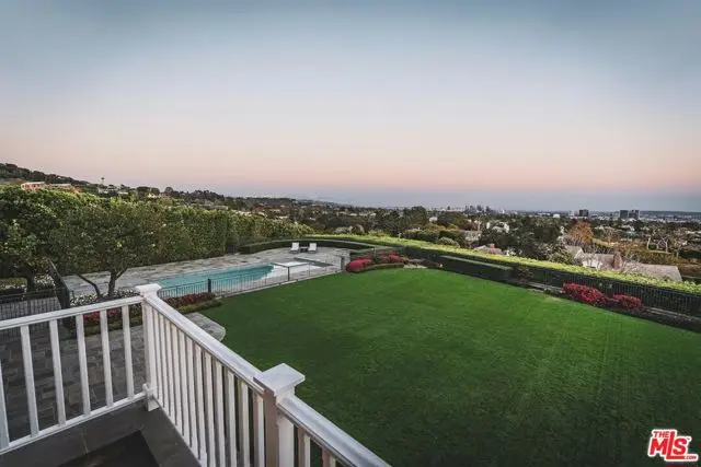 1676 Alta Mura Road, Pacific Palisades, CA 90272 - Image #3