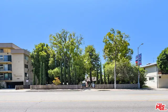 5346 Franklin Avenue, Los Angeles, CA 90027 - #2