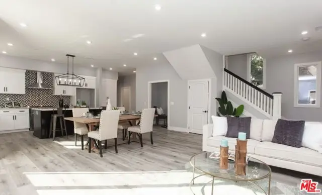 433 S Wilton Place, Los Angeles, CA 90020 - #1