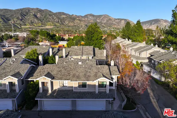 14200 Foothill Boulevard #30, Sylmar (los Angeles), CA 91342